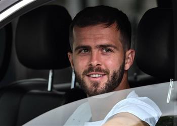 بعد ارتباطه بـ برشلونة تعليق غامض من ميراليم بيانيتش عن مستقبله