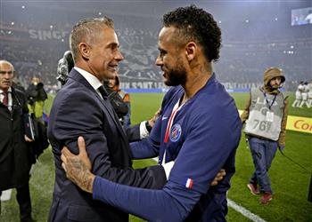 نجم برشلونة السابق عن عودة نيمار لاعب استثنائي وصاحب قدرات مدهشة ولكن