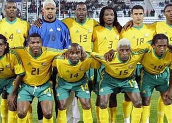 لاعب جنوب إفريقيا السابق أبي وأمي رفضا انضمامي لـ الأهلي