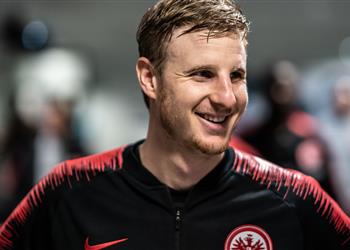 بالفيديو فرانكفورت ينتفض ويسجل هدفين أمام بايرن ميونخ