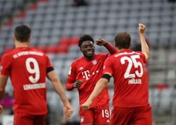 بالفيديو ديفيز يخمد عودة فرانكفورت ويحرز الهدف الرابع لـ بايرن ميونخ