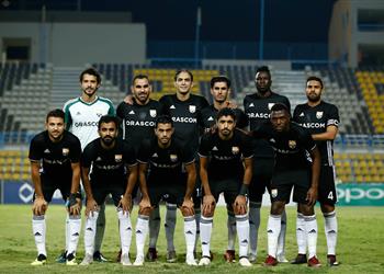 فيديو موقع إنجليزي يضع تقديم قميص الجونة ضمن الأفضل في العالم