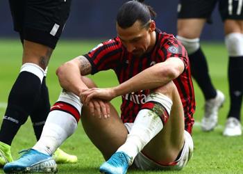ميلان يوضح في بيان رسمي حقيقة انتهاء مسيرة إبراهيموفيتش بعد إصابته