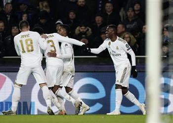 ماركا نجم ريال مدريد يرفض الرحيل وم تمسك بالبقاء
