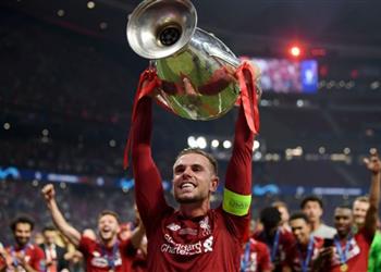 هندرسون يعد جماهير ليفربول بالاحتفال بلقب الدوري الإنجليزي سوي ا