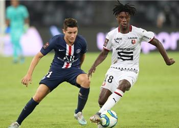 رين ي حدد مبلغ ا ضخم ا لبيع كامافينجا بعد اهتمام ليفربول وريال مدريد