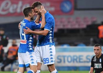 يوفنتوس يفكر في التعاقد مع مهاجم نابولي بأمر من ساري