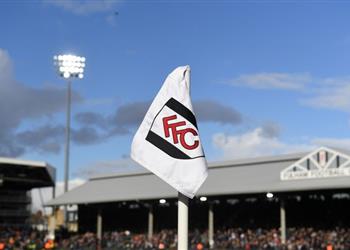 إصابة ثنائي فولهام ولاعب بلاكبيرن بـ فيروس كورونا