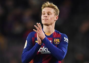 وكيل دي يونج يوضح حقيقة عرضه على ليفربول بسبب أزمة مع ميسي