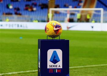 سكاي تكشف المواعيد المحتملة لمباريات الدوري الإيطالي بعد استئنافه