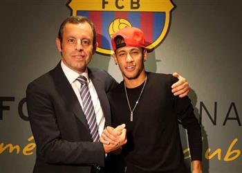 رئيس برشلونة السابق سأوقع عقدين مع نيمار أحدهما للالتزام