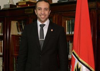 عضو مجلس الأهلي هناك فيروسان متوغلان في الكرة المصرية وعلاجهما عند الدولة