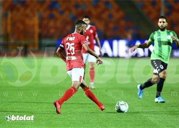 حسام عاشور 16 سنة خدمة في الأهلي وعندما أطلب اتشتم