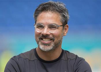 تقارير شالكه يطلب من برشلونة مد إعارة مدافعه الشاب