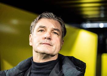 بوروسيا دورتموند يرفع الراية البيضاء أمام بايرن ميونخ