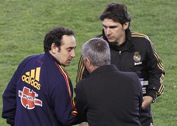 حكم كلاسيكو الـ5 0 قلت لمورينيو أنا الديك هنا وجوارديولا أسهل في التعامل