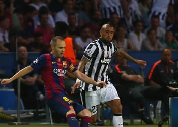 إنييستا فيدال قطعة أساسية في برشلونة وسانشيز كان يحتاج للوقت