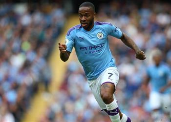 إندبندنت سترلينج يحدد وجهته المقبلة حال الرحيل عن مانشستر سيتي