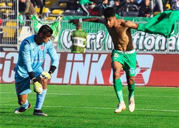 الزمالك مهدد بالحرمان من المشاركة في دوري أبطال إفريقيا بسبب حميد أحداد