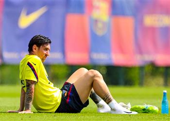 ESPN تكشف كواليس إصابة ميسي في تدريبات برشلونة