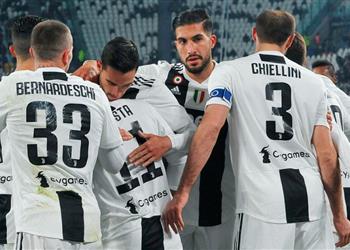 صراع إنجليزي على مدافع يوفنتوس