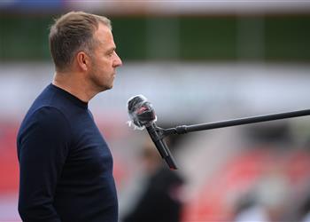 فليك يتحدث عن غياب ليفاندوفسكي ومولر أمام بوروسيا مونشنجلادباخ