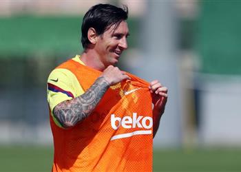 رئيس فيورنتينا يعترف أحلم بالتعاقد مع ميسي