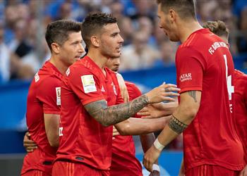 حارس آرسنال بايرن ميونخ يجعل الدوري الألماني ممل ا