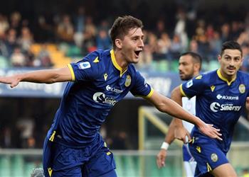 صراع بين يوفنتوس وإنتر على مدافع هيلاس فيرونا