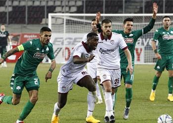 على غزال ي شارك في هزيمة لاريسا أمام أستيراس في الدوري اليوناني