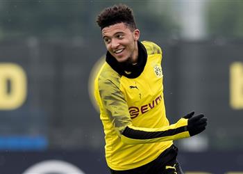 بوروسيا دورتموند يصدم ليفربول ومانشستر يونايتد بشأن سعر سانشو