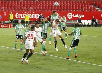 عودة الليجا فيديو إشبيلية يحسم ديربي الأندلس بثنائية نظيفة أمام ريال بيتيس