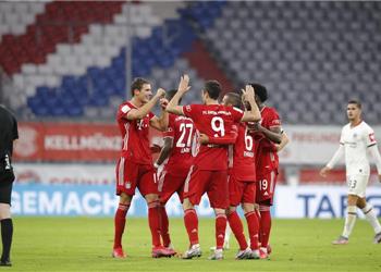 وكيل نجم بايرن ميونخ يوضح حقيقة تواصله مع مانشستر يونايتد