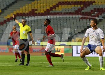 آجاي يطير إلى نيجيريا عقب مواجهة الأهلي والمصري