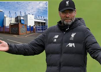 ديلي ميل ليفربول قد يحتفل بلقب الدوري الإنجليزي في موقف سيارات