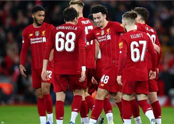 رسمي ا نانت يتعاقد مع لاعب ليفربول