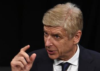 فينجر يحذر برشلونة من التعاقد مع لاوتارو مارتينيز