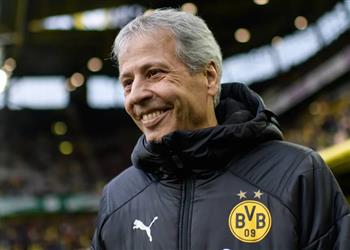 تشكيل بوروسيا دورتموند ضد دوسلدورف هازارد وسانشو يقودان الهجوم