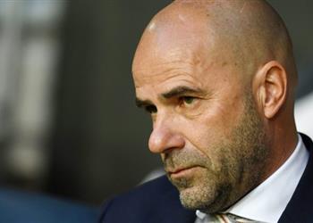 مؤتمر مدرب أياكس نهنيء مانشستر يونايتد لأنه كان الأفضل وسنعود أقوى في الموسم القادم المباراة كانت مملة بسبب أسلوب الخصم