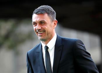 ميلان يحسم أولى صفقاته الصيفية بعد تدخل مالديني