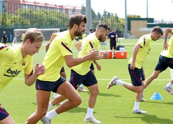 تدريبات برشلونة مشاركة دي يونج وغياب ميسي وجريزمان قبل مباراة ليجانيس