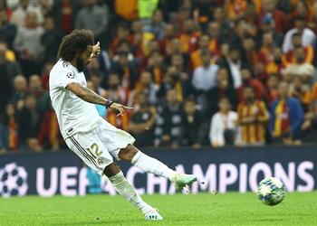 بالفيديو مارسيلو يسجل هدف ريال مدريد الثالث أمام إيبار