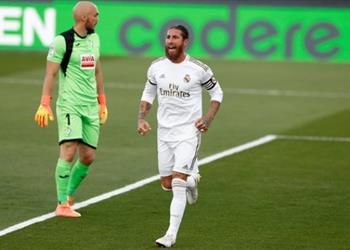 هل يغيب راموس عن موقعة فالنسيا بعد إصابته أمام إيبار مدافع ريال مدريد يوضح