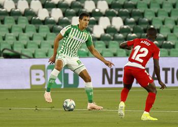 فيديو غرناطة يحقق تعادل ا مثير ا مع ريال بيتيس في الدوري الإسباني