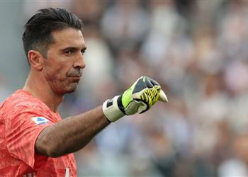 بوفون العام القادم سنرى ساري الحقيقي وهذا سبب عدم تركه بصمة مع يوفنتوس