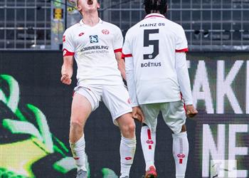 ماينز يحقق فوز ا غالي ا على بوروسيا دورتموند وانتفاضة متأخرة لـ فورتونا دوسلدورف أمام لايبزيج