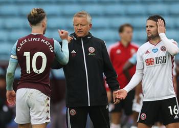 مدرب شيفيلد بعد إلغاء هدفه أمام أستون فيلا الحارس وصل بالكرة للمدرجات والبيان مضحك