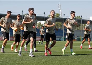 زيدان يتلقى نب أ سار ا في تدريبات ريال مدريد قبل مواجهة سوسييداد