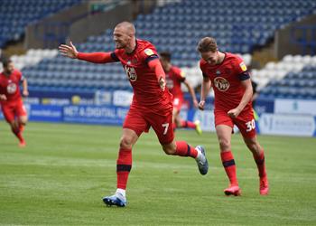 سام مرسي يشارك في فوز ويجان على هدرسفيلد في التشامبيونشيب