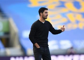 أرتيتا لا أعتقد أن مهاجم برايتون تعمد إيذاء لينو ومحبط من الهزيمة بهذه الطريقة